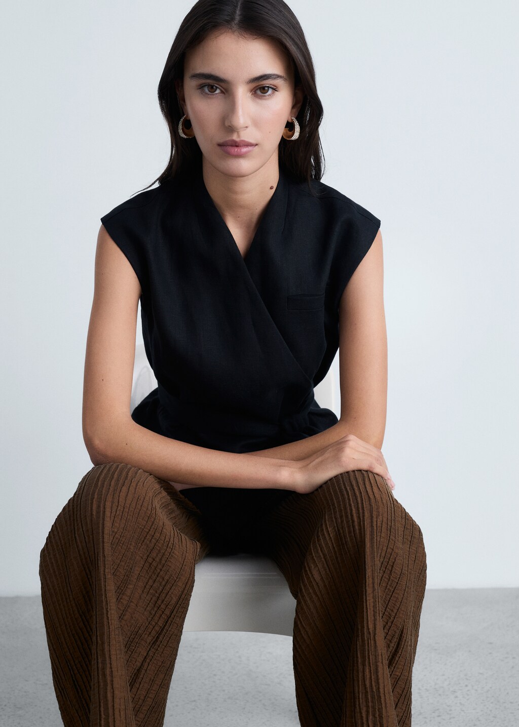 Straight textured trousers - Coffee