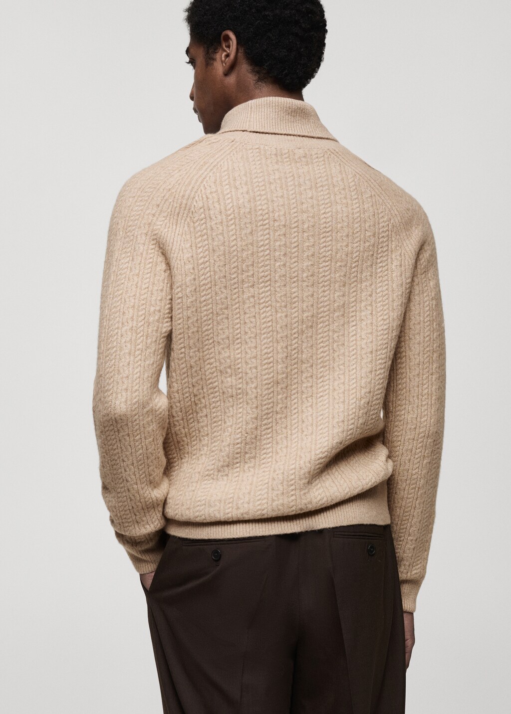 Braided knit turtleneck sweater - Beige