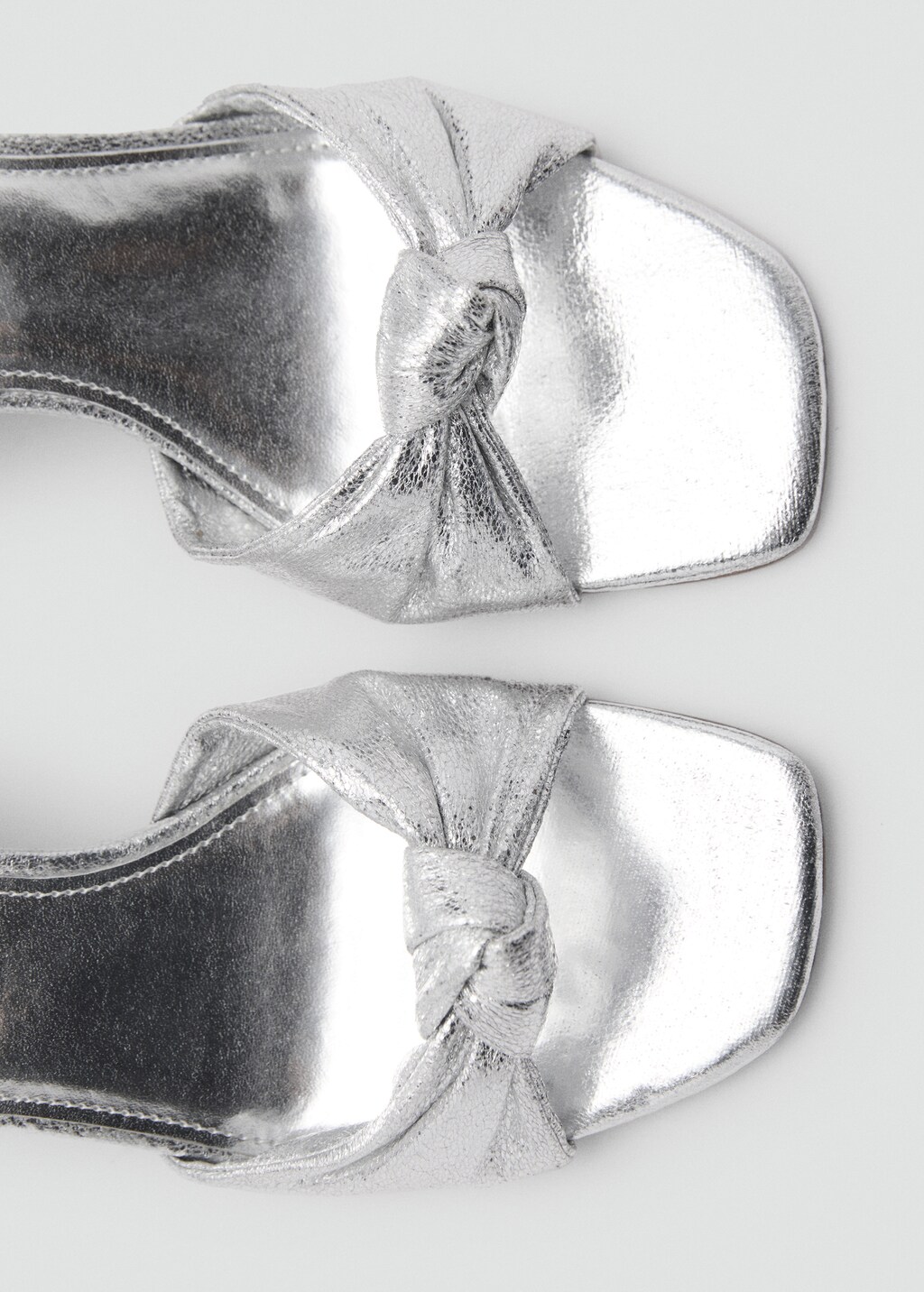 Metallic sandals with bow detail - Silver
