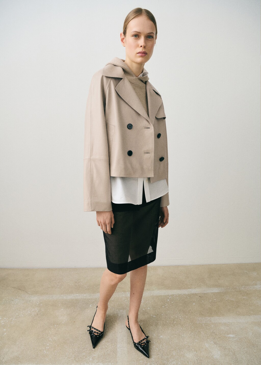 Cropped leather trench coat - Ice Grey