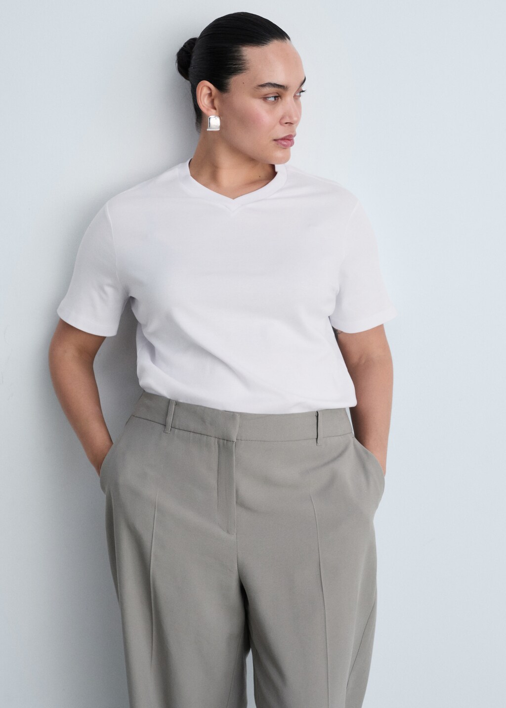 V-neck cotton T-shirt - Medium Brown