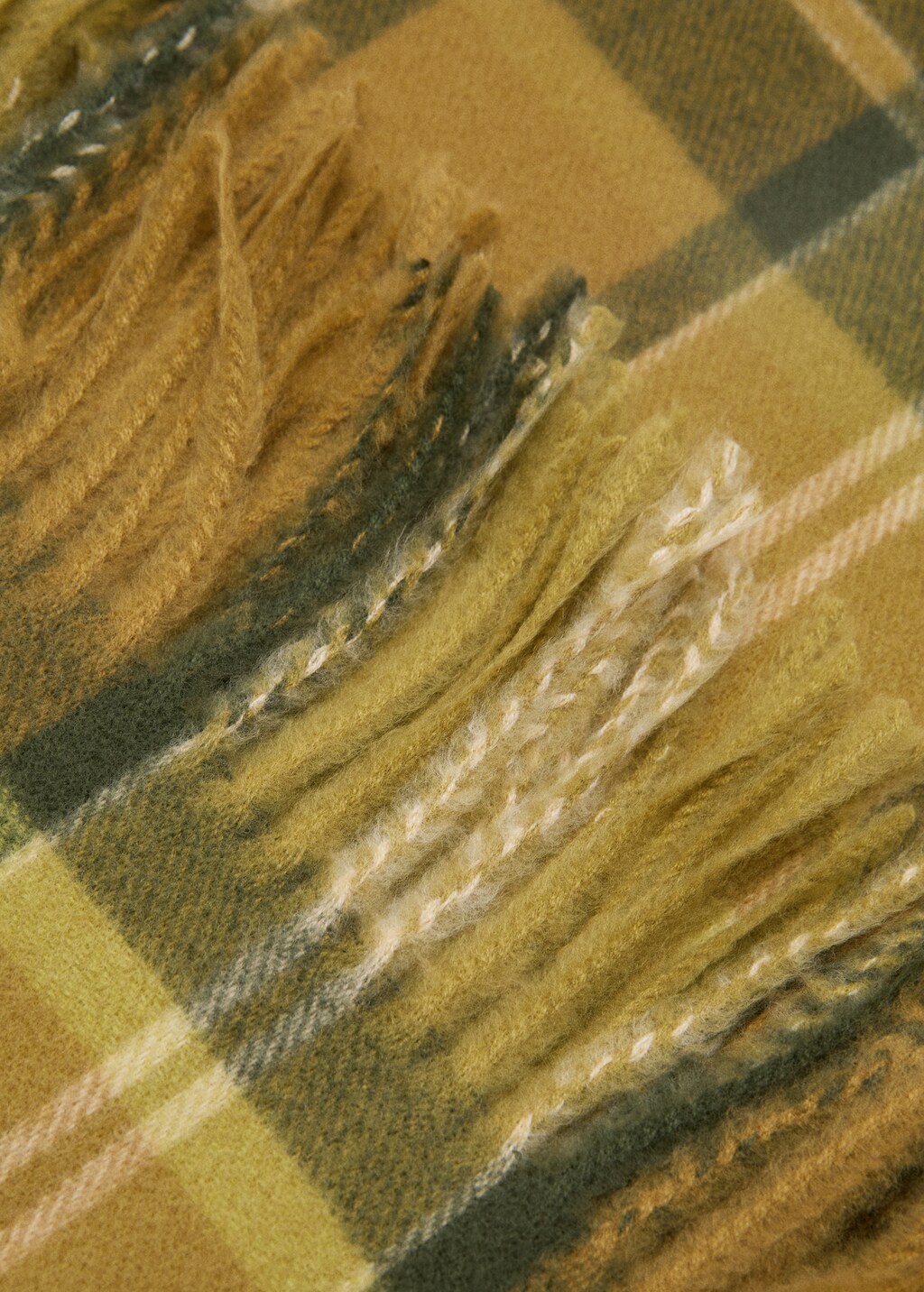 Check scarf with fringed ends - Red