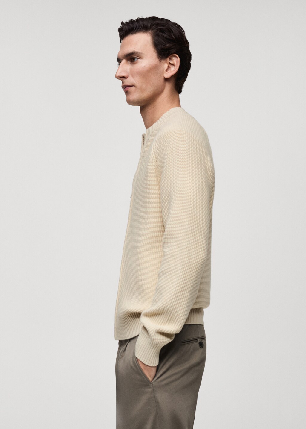 Structured knitted cardigan with zip - Sand