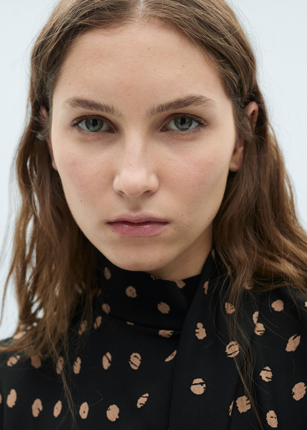 Polka-dot blouse with draped collar - Black