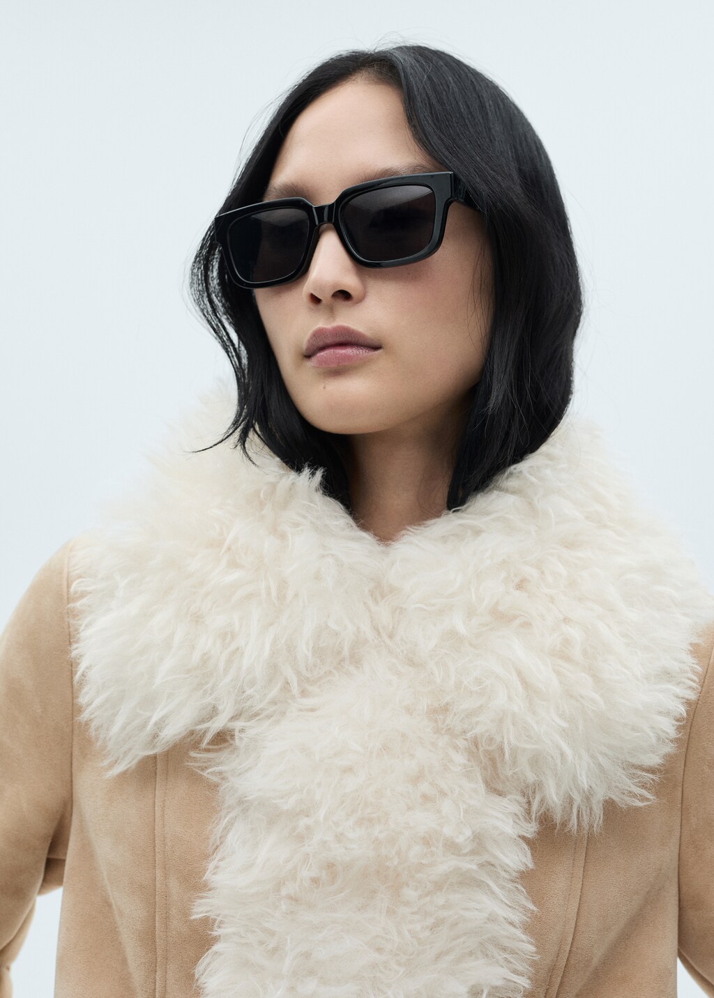 Shearling-lined coat - Beige