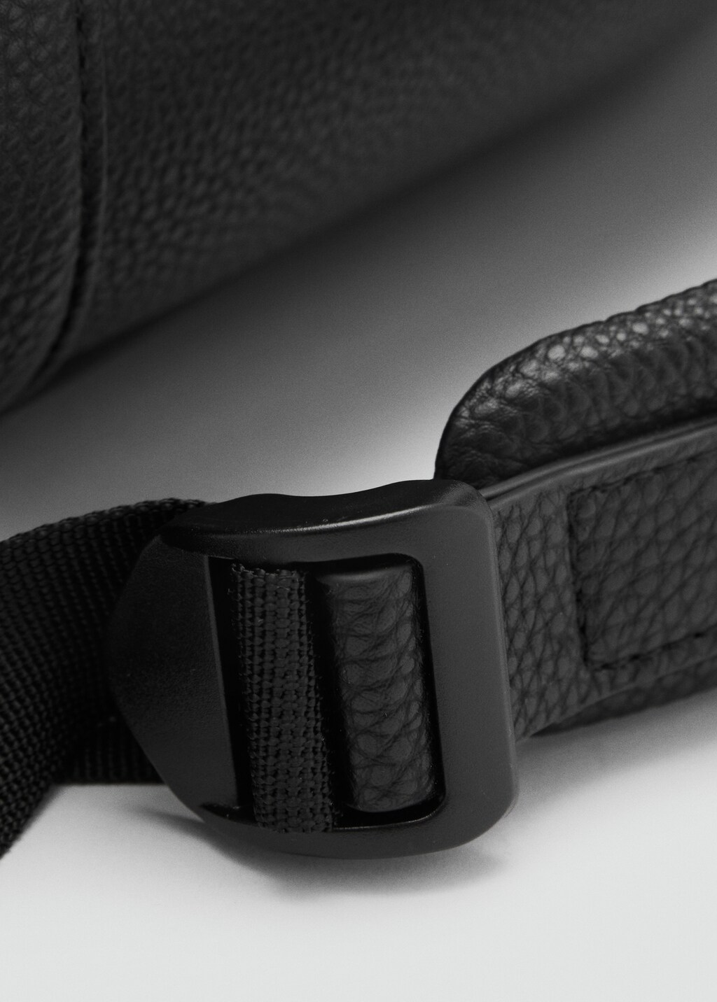 Leather-effect backpack - Black