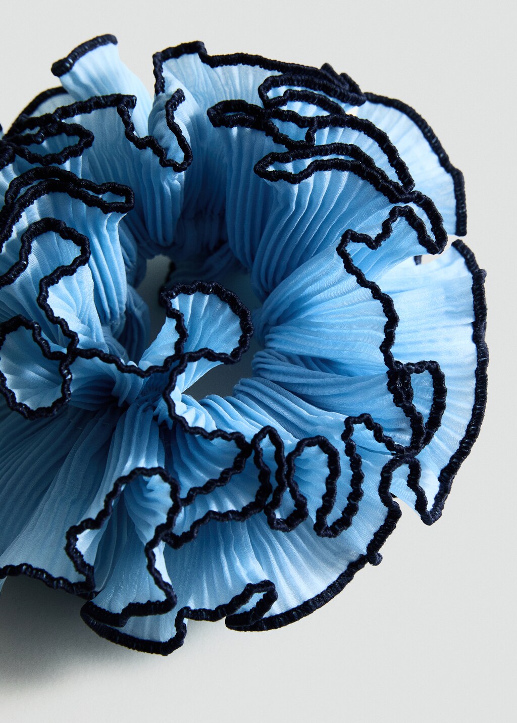 Flower scrunchie with contrasting trim - Red