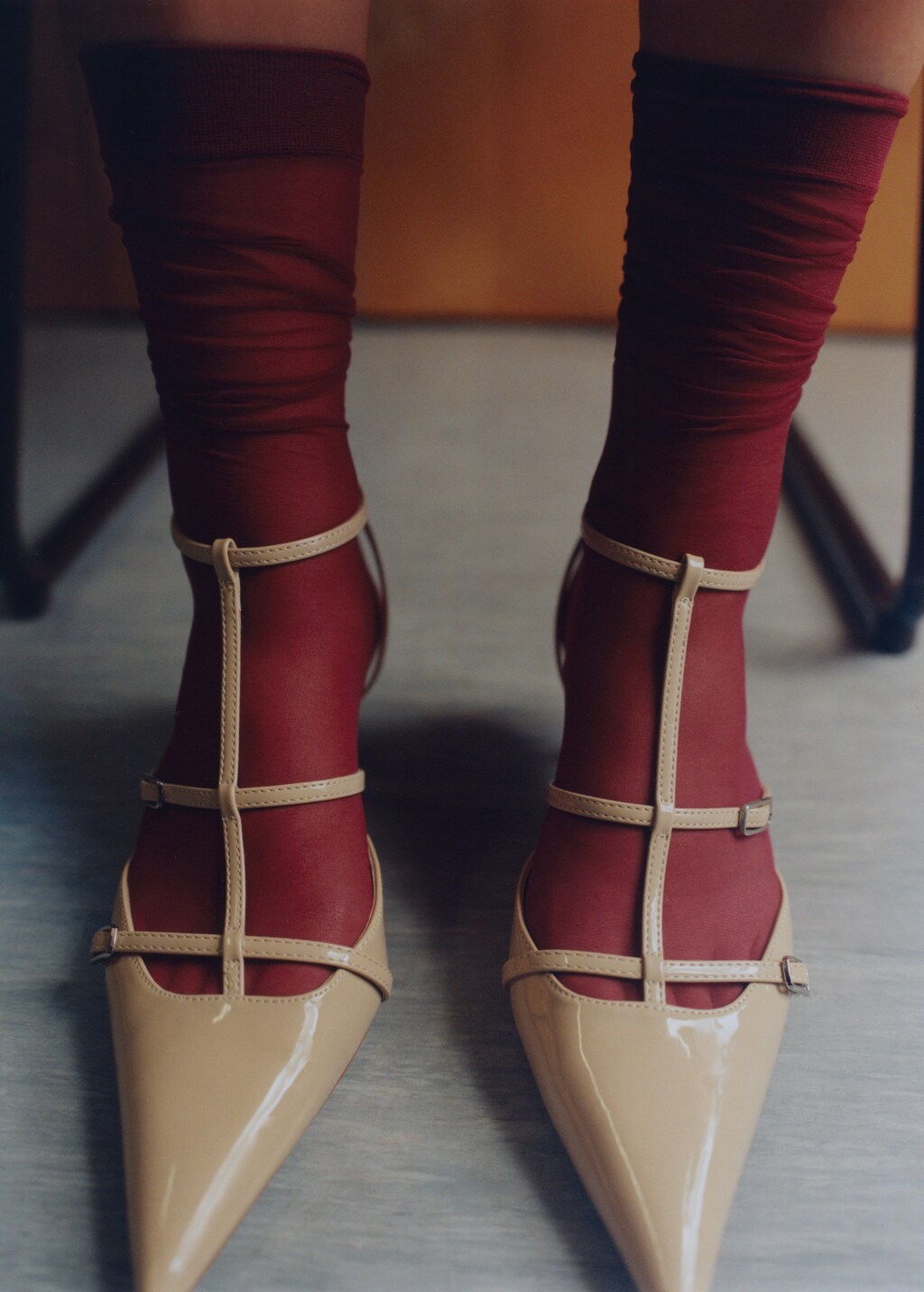 Heeled shoes with buckles - Nude