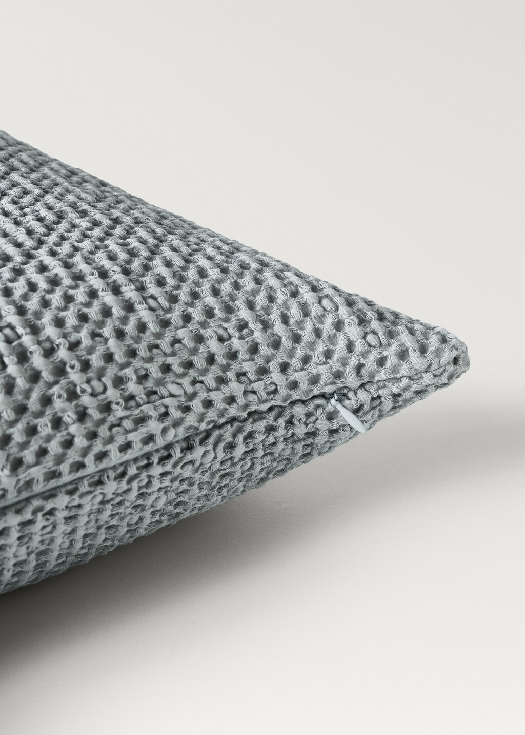 Cotton waffle garment-dyed children's cushion cover 40x40cm - White