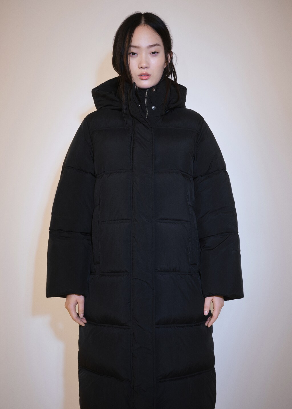 Quilted long coat - Black