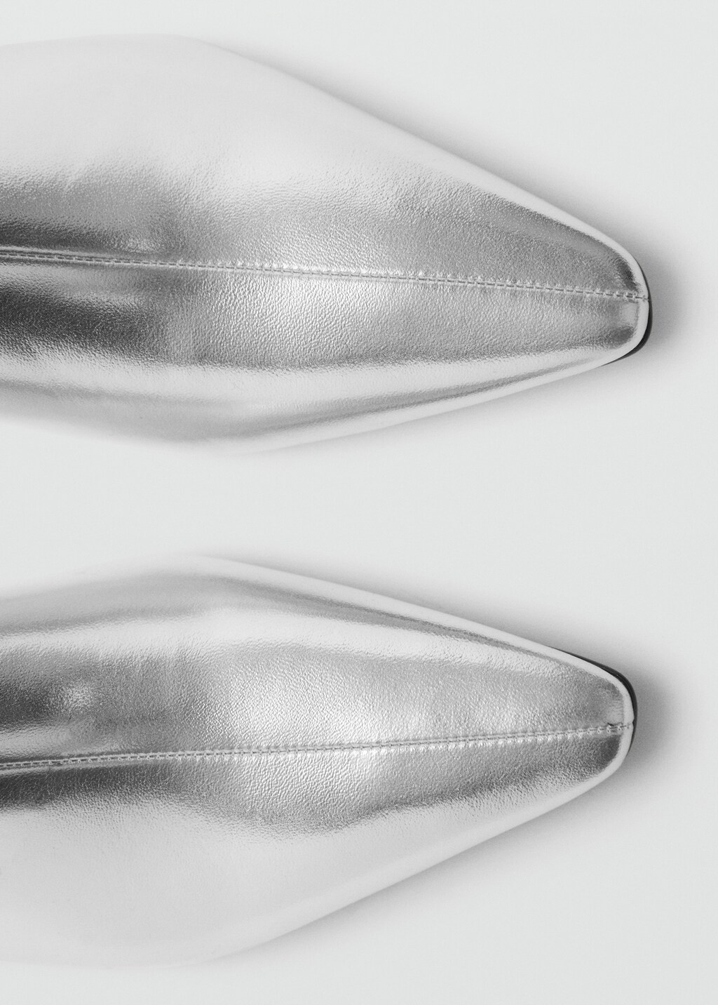 Metallic-effect pointed-toe boots - Silver