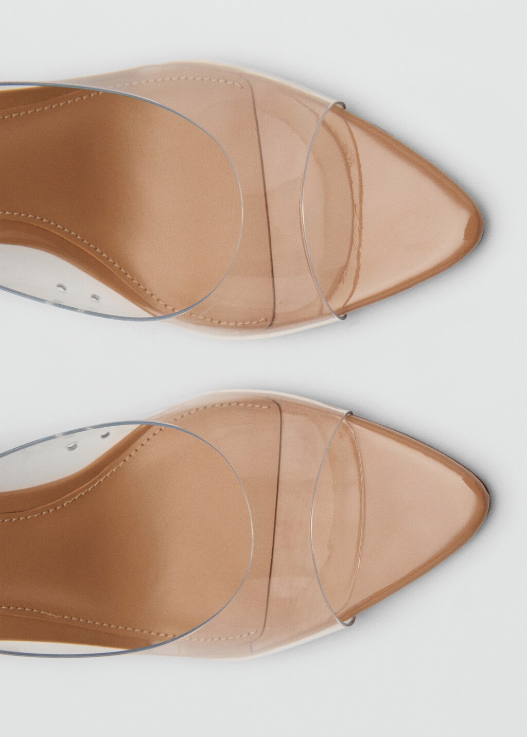 Heeled shoes with vinyl panel - Nude