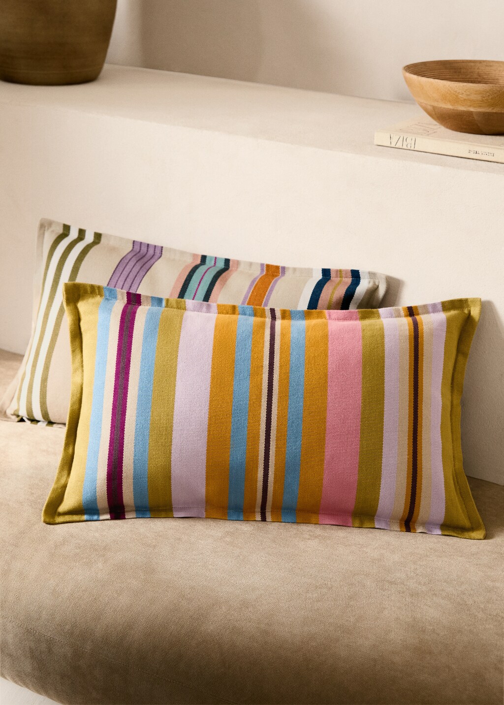 Cotton cushion cover with woven stripe, 30x50cm - Pink