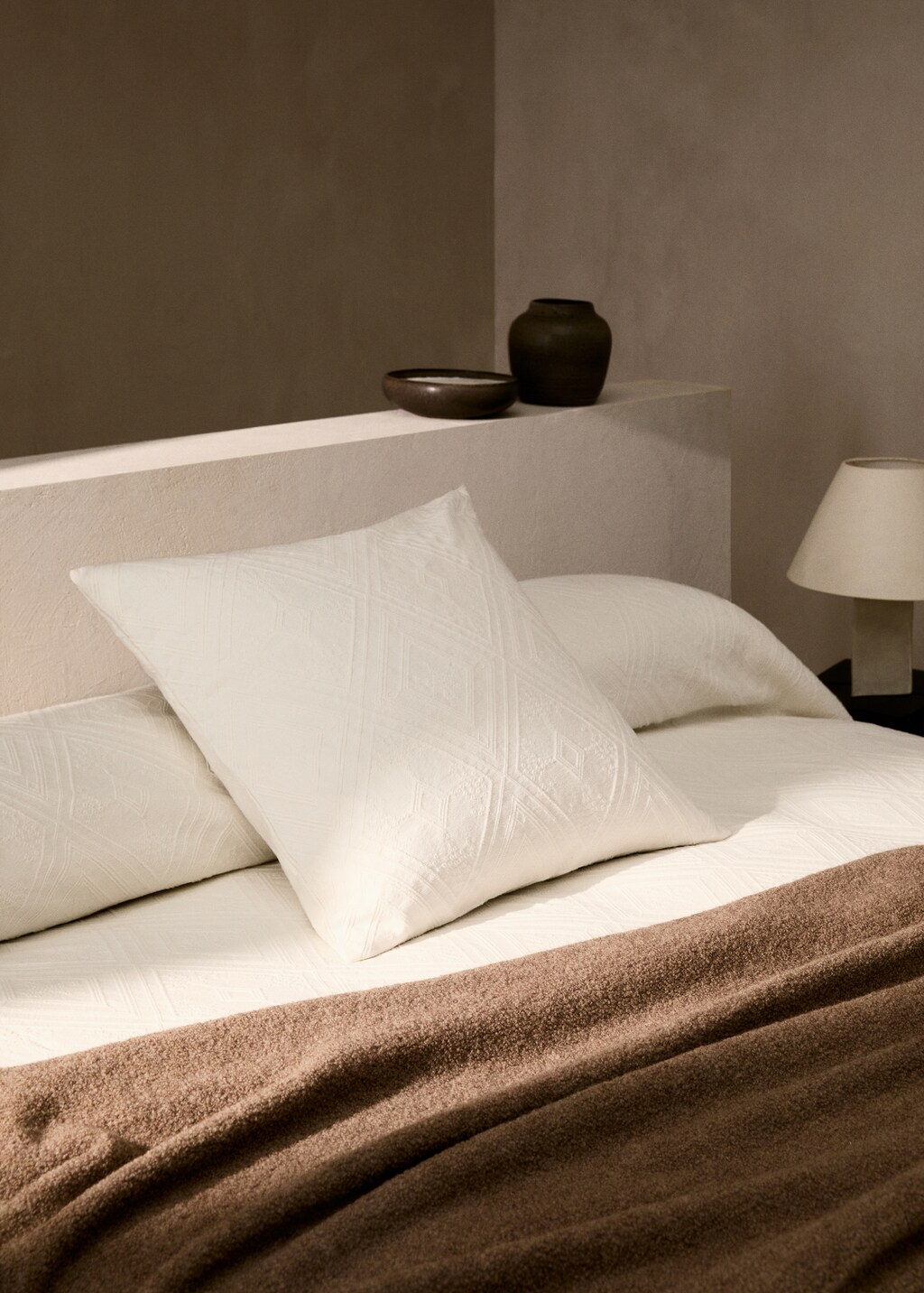 Geometric design cushion cover - Sand