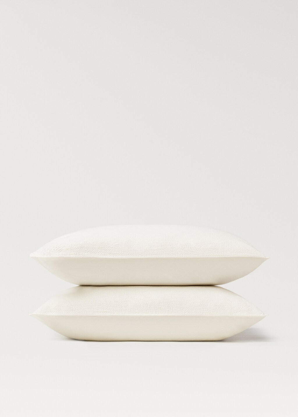 Textured cotton percale pillowcase, 60x60 cm - Ecru