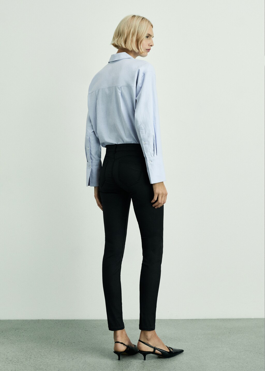 Push-up low-rise skinny jeans - Black denim