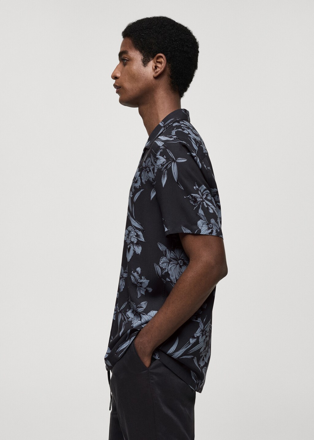 Flowy Hawaiian-print shirt - Grey