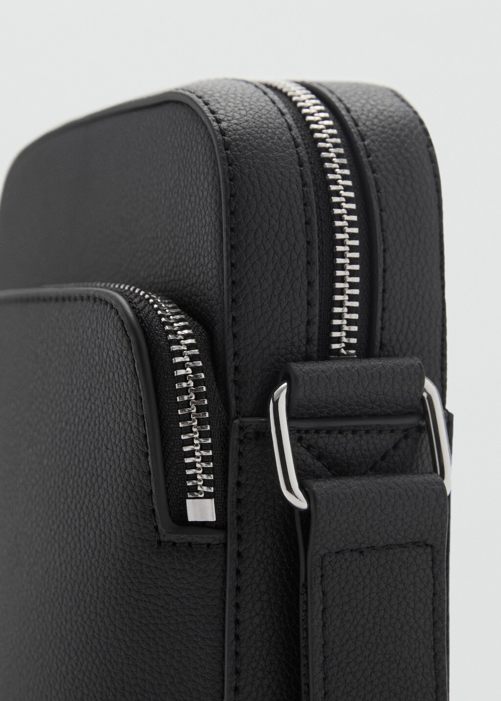 Patent leather-effect shoulder bag - Black