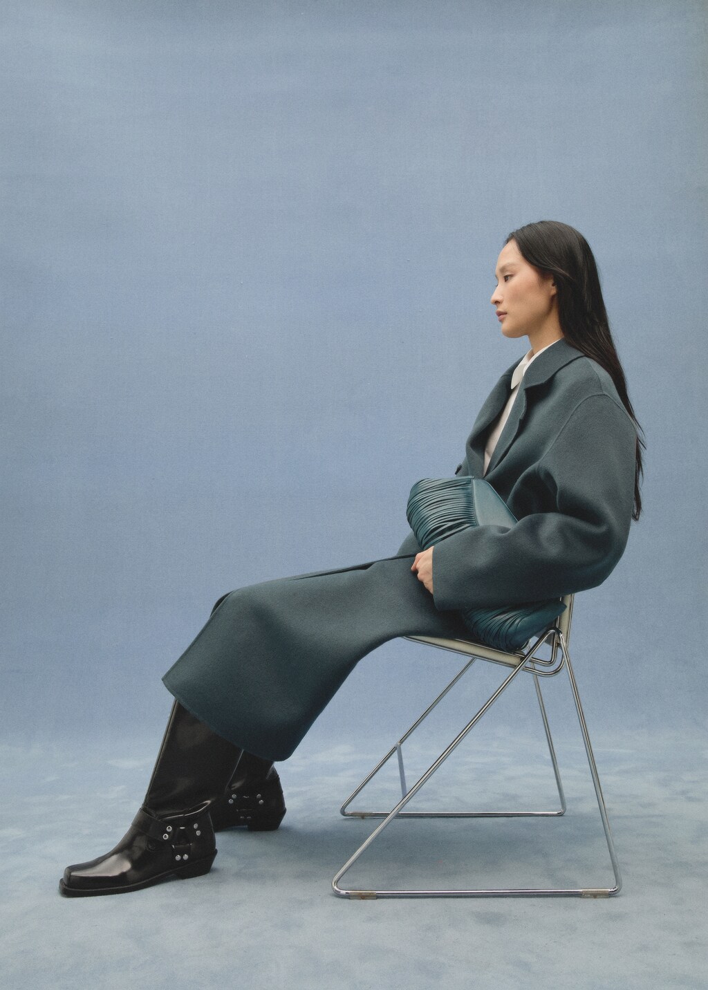 Square toe boot with metallic details - Black