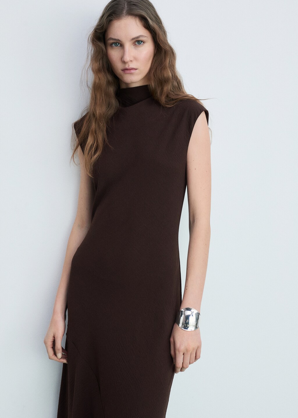 Textured asymmetrical dress - Brown