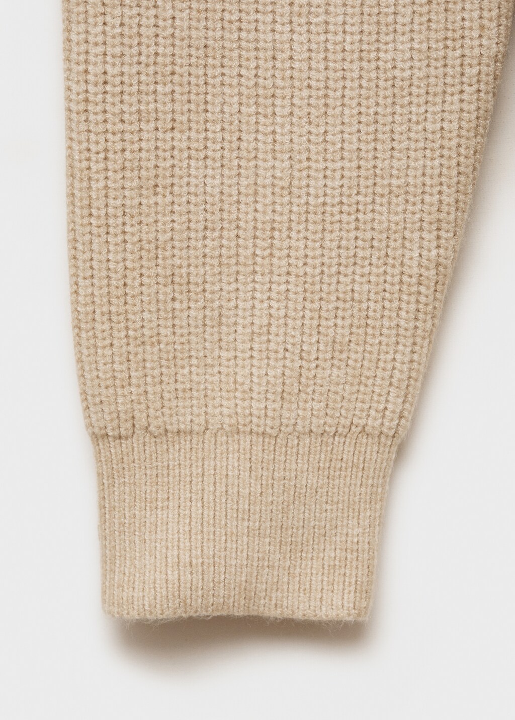 Knitted structured polo sweater - Ecru