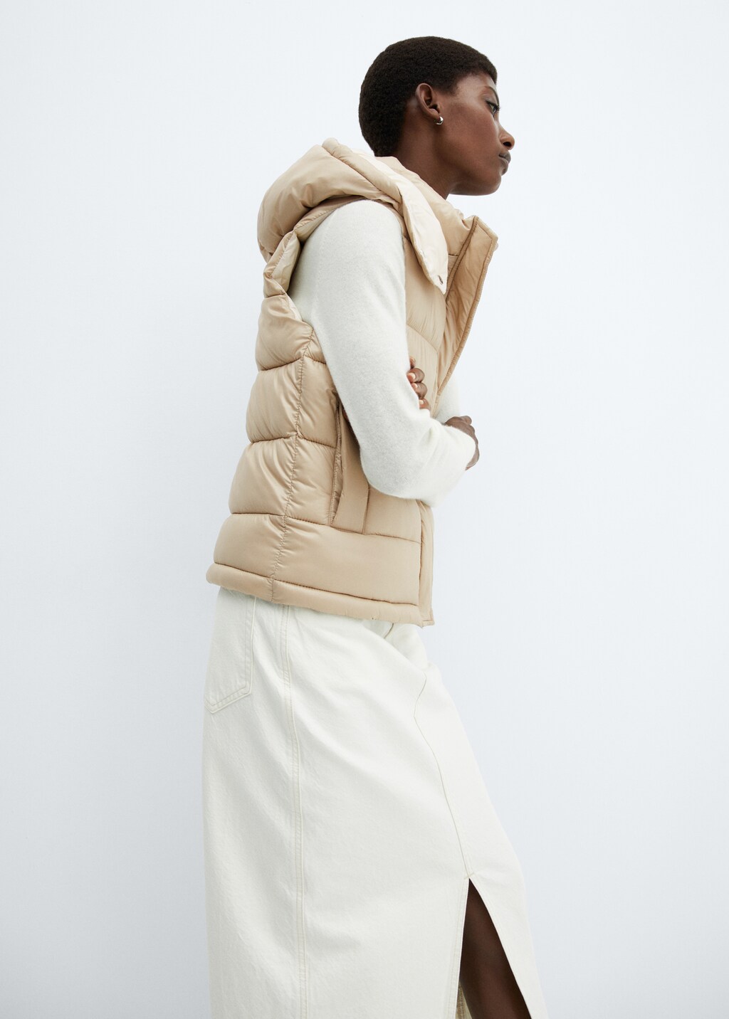 Water-repellent quilted gilet with hood - Black