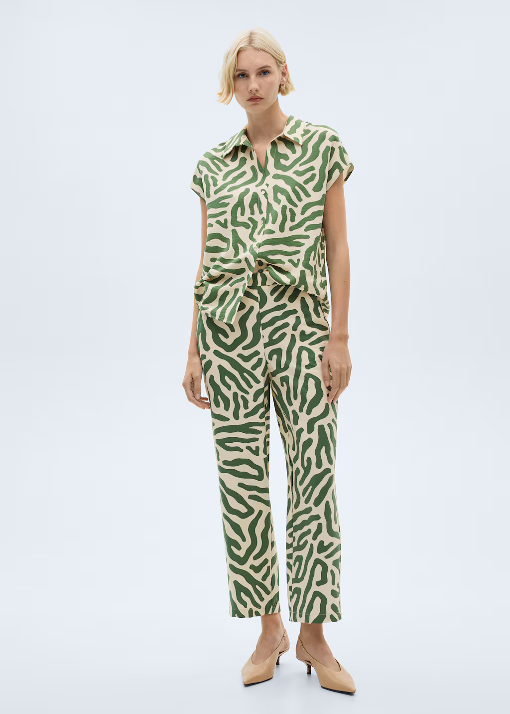 Sleeveless printed blouse - Green