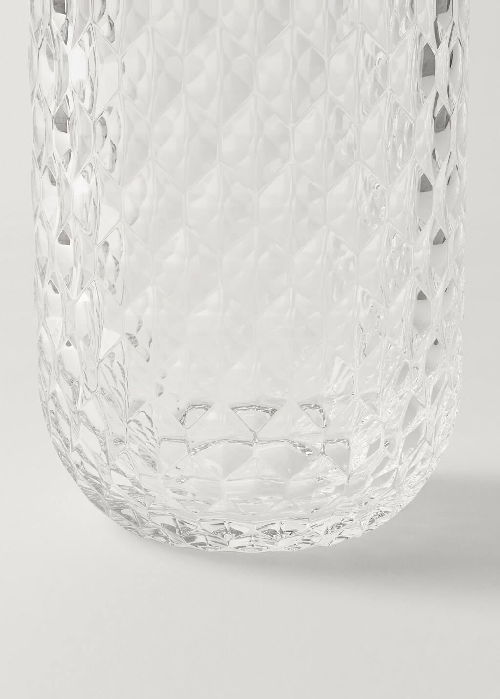 Geometric embossed glass tumbler - Ice Grey