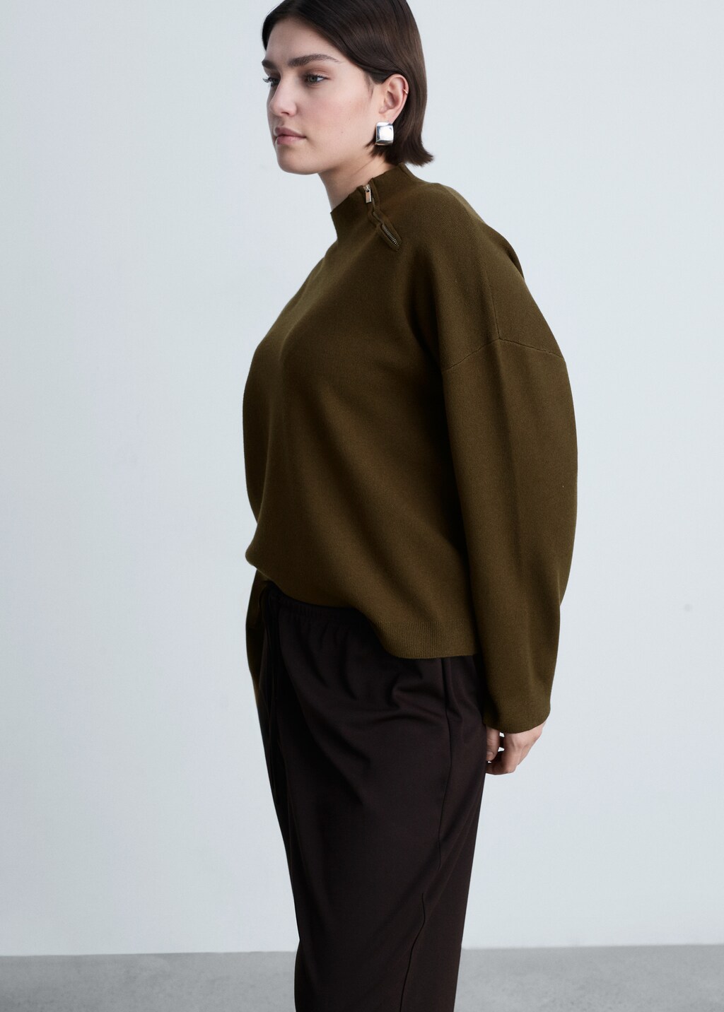 Perkins-neck sweater with zip - Ecru