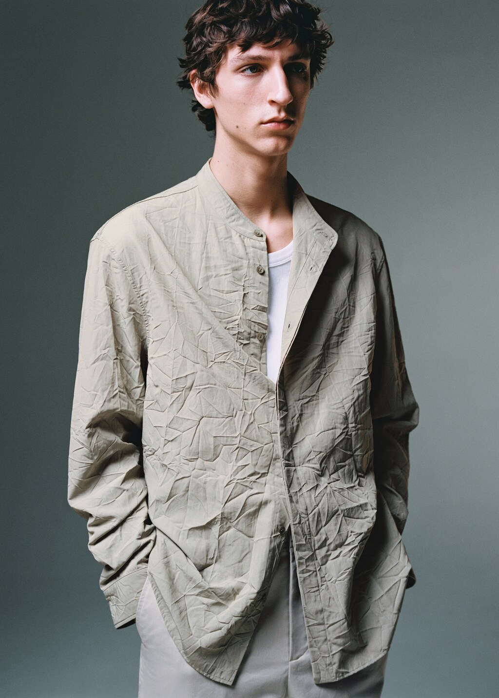 Crew-neck shirt with creased effect - Pastel Green
