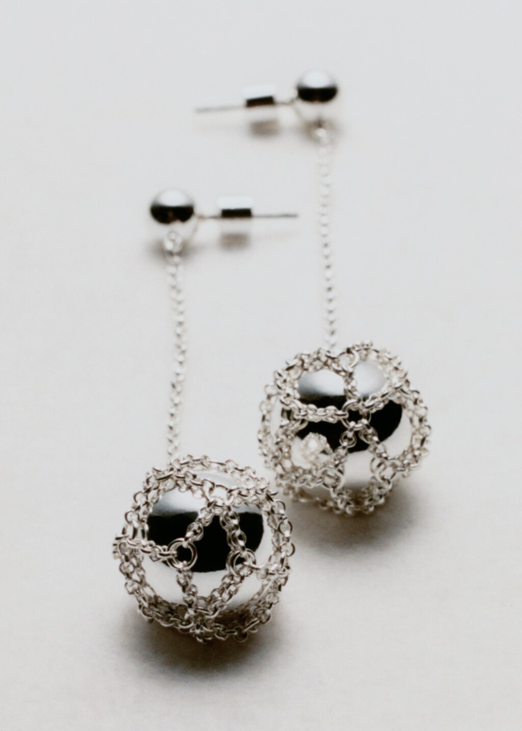 Sphere drop earrings - Silver