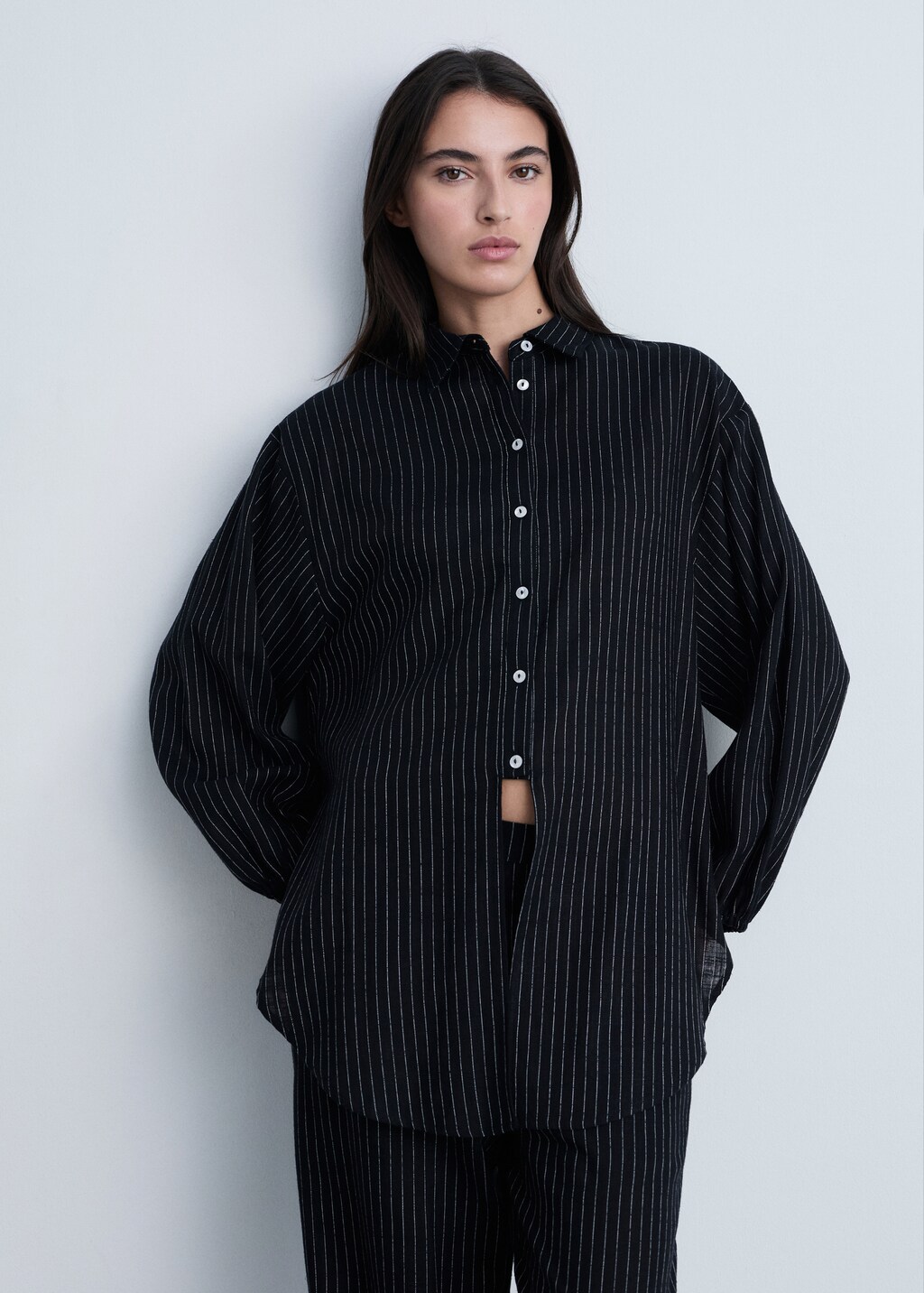 Stripped knot shirt - Black