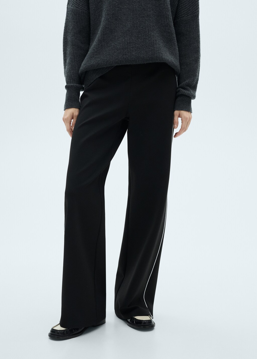 Knitted trousers with contrasting stripes - Black