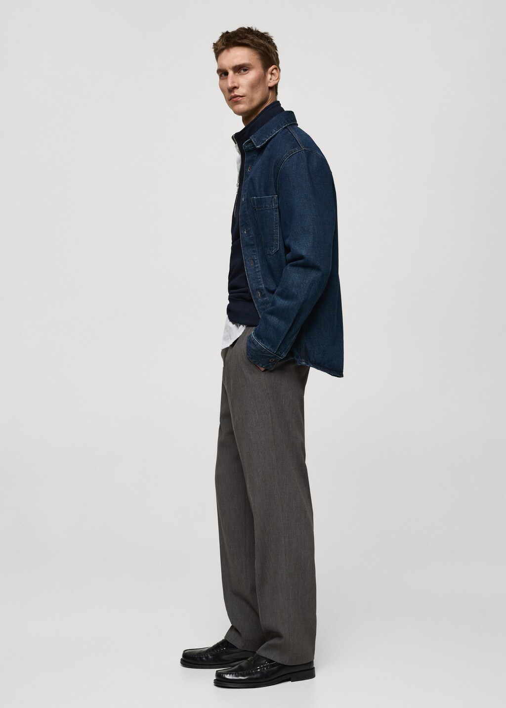 Straight-fit pleated trousers - Dark Navy