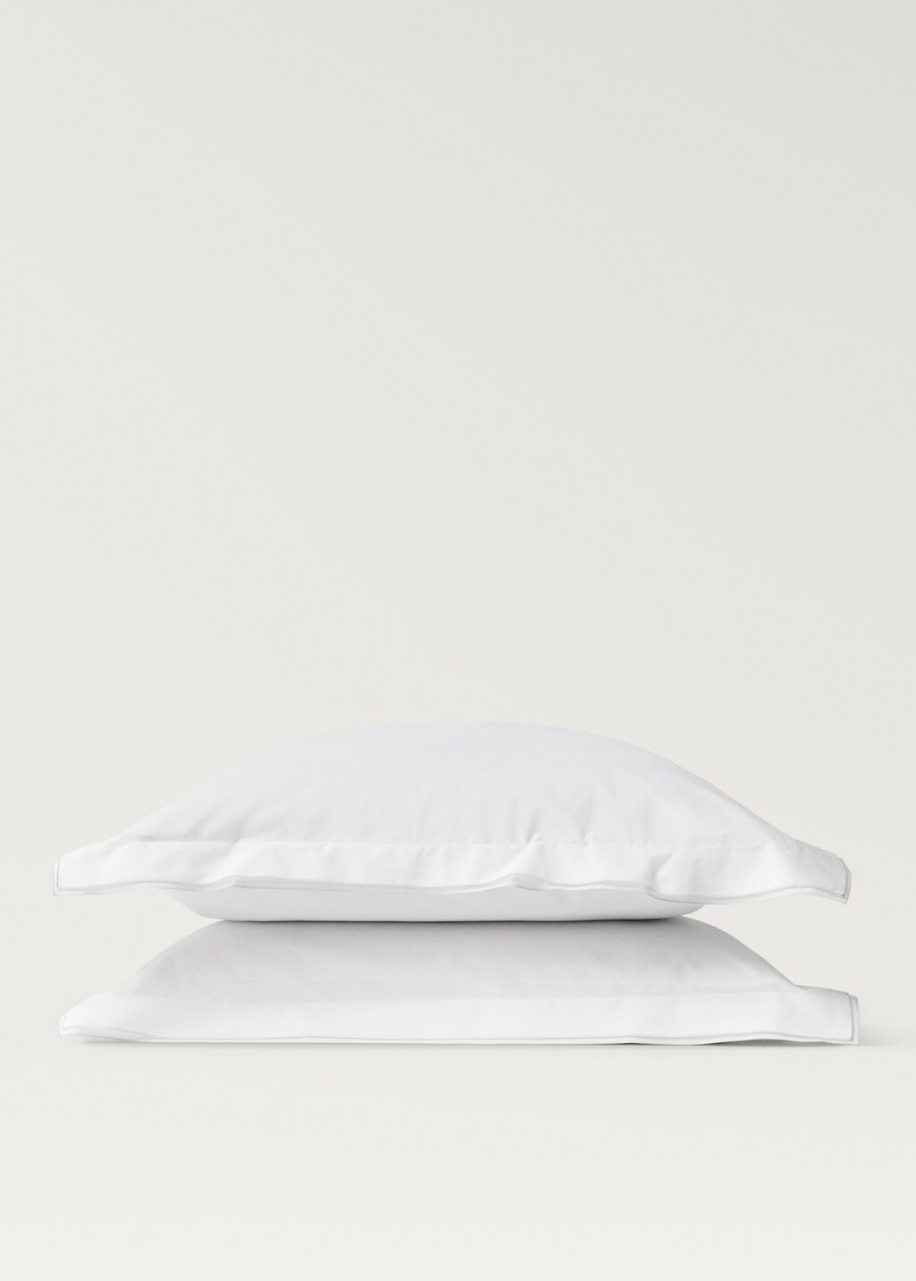 Cotton percale pillowcase with double overlock, 60x60 cm - Medium Brown