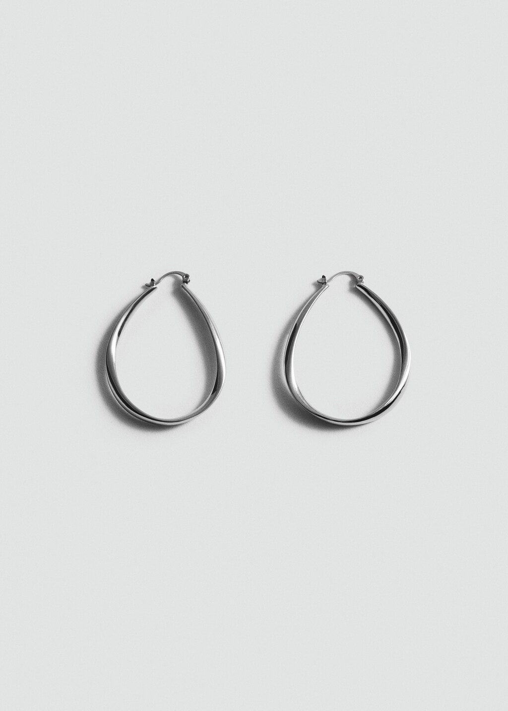 Oval hoop earrings - Gold