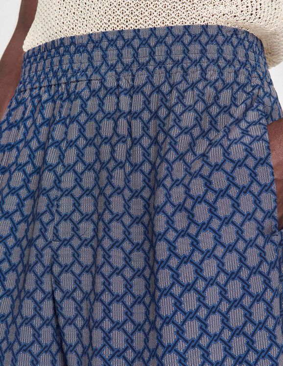 Patterned Bermuda shorts