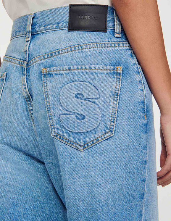 Low-rise straight-leg jeans