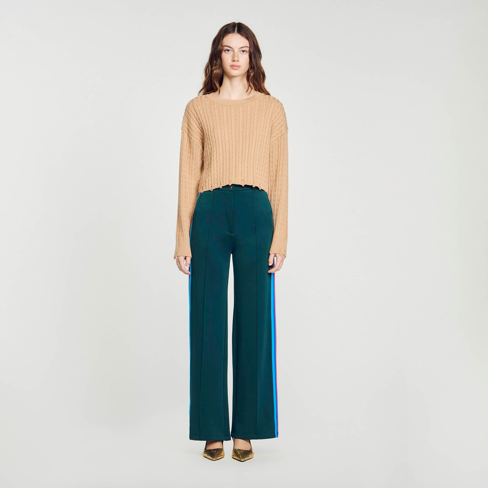 Oversized cropped sweater