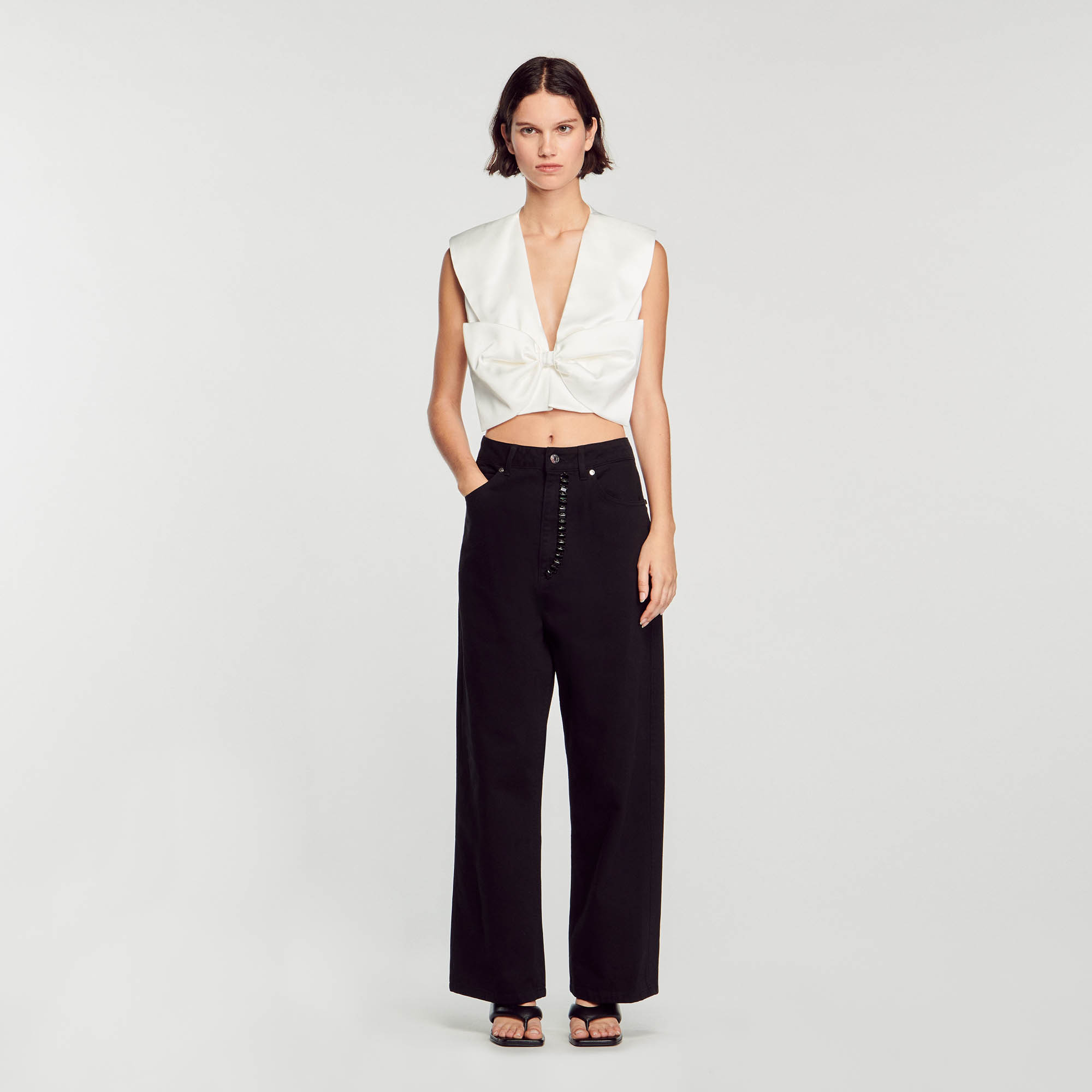 Wide-leg jeans