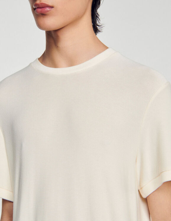Round neck T-shirt