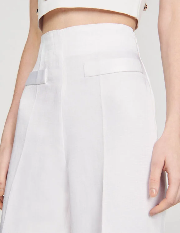 Wide-leg pants