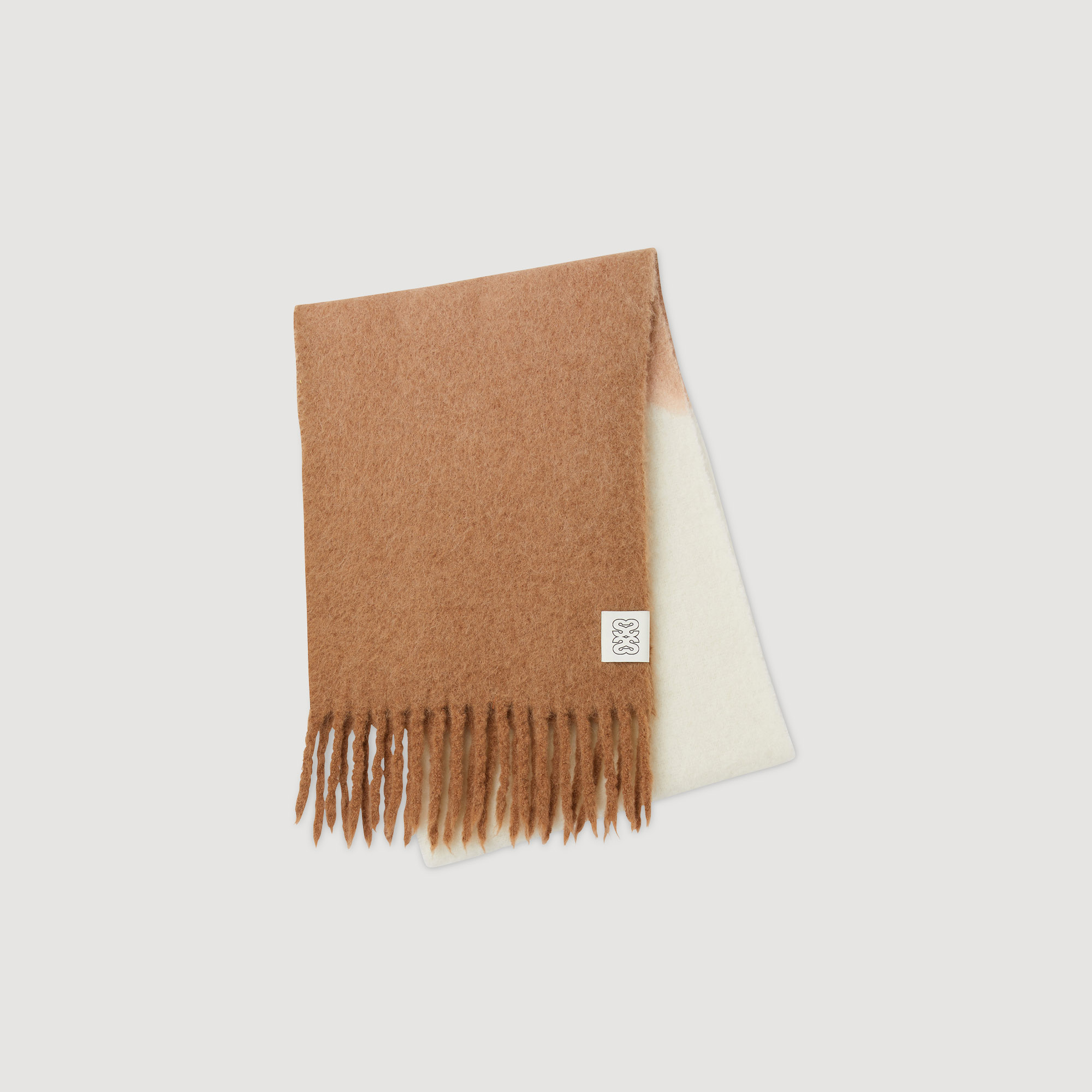 Two-tone scarf