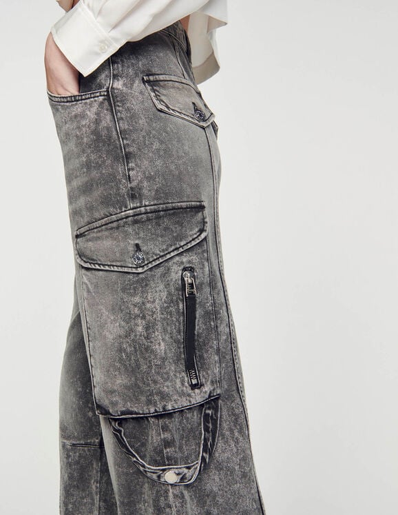 Faded cargo jeans