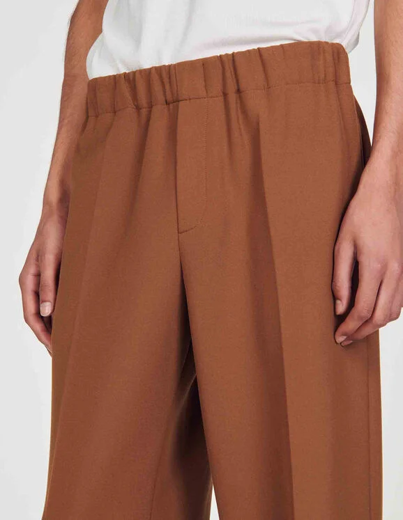 Wide-leg pants