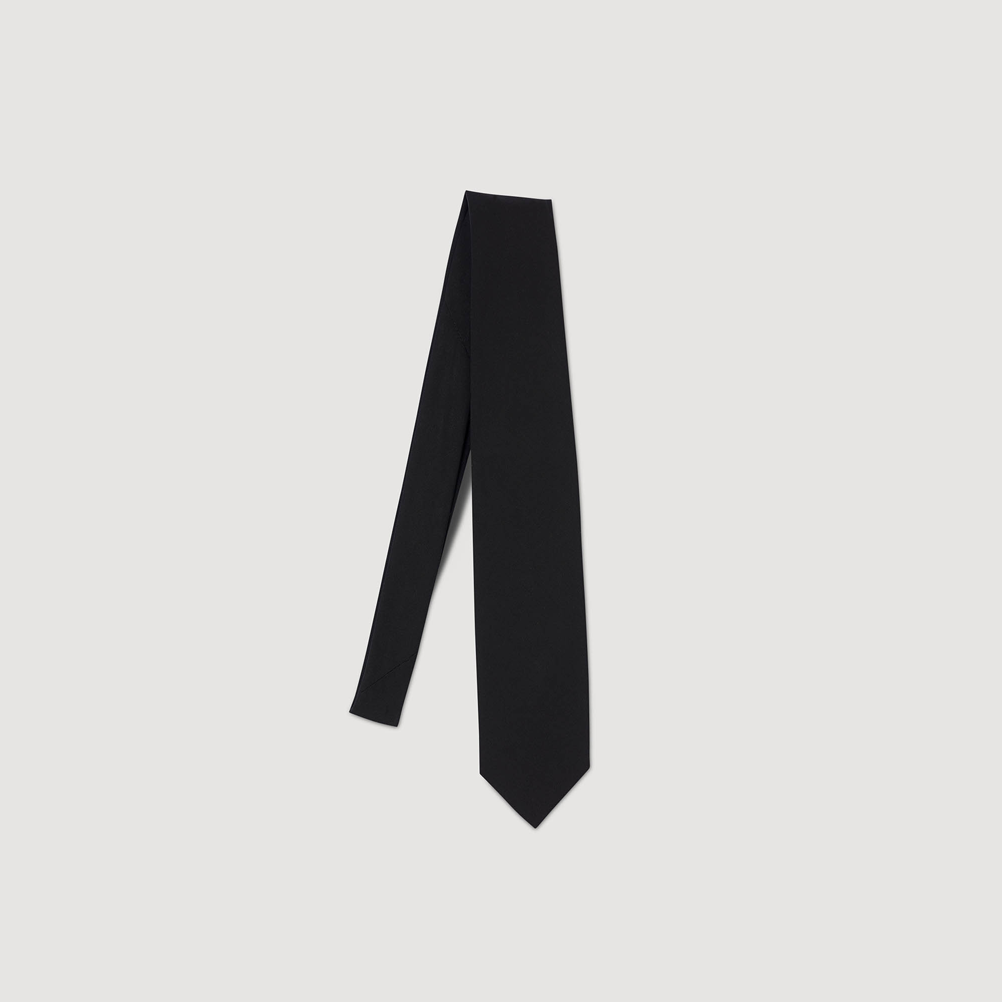 Oversize tie