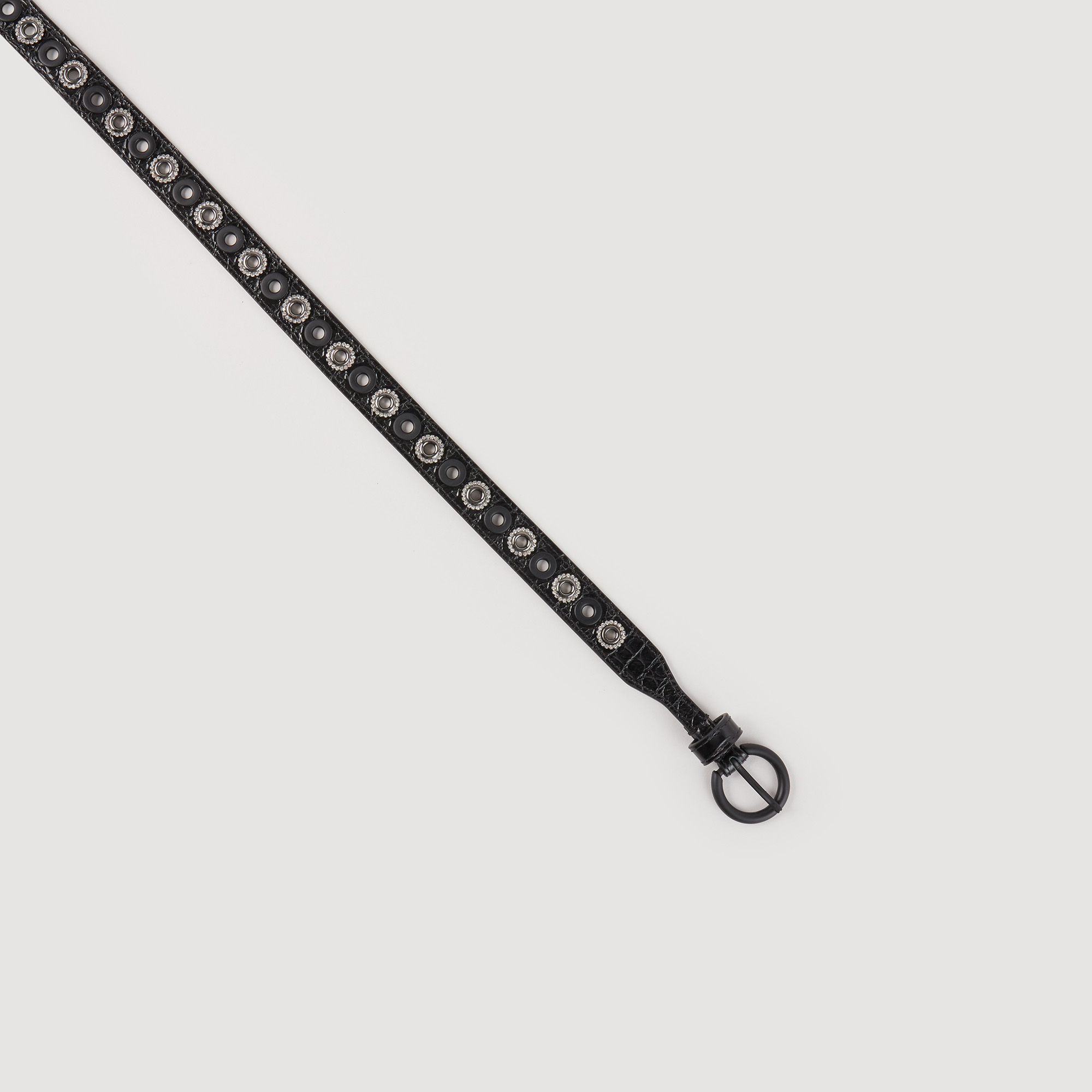 Leather belt with eyelets