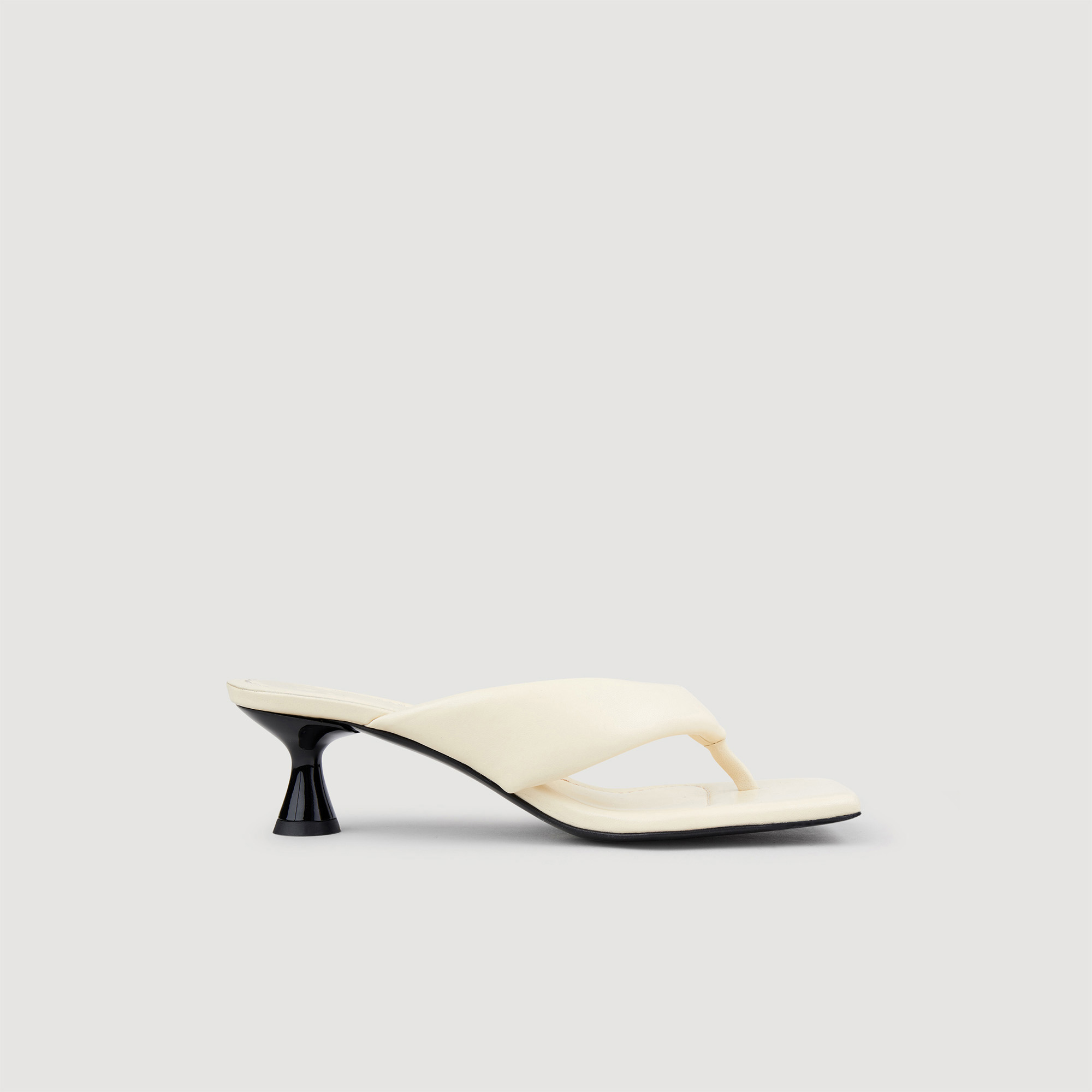 Toe-post mules