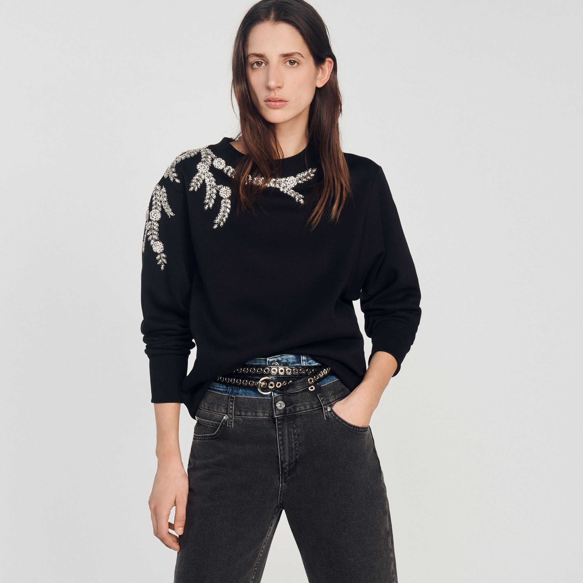 Leather belt with eyelets