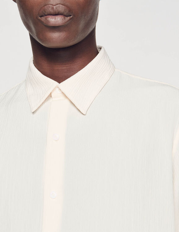 Pleated loose-fit shirt